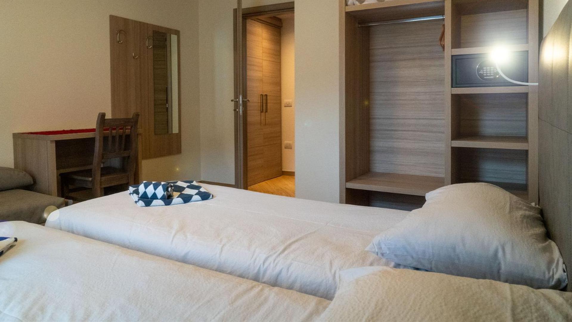 Ski Holidays Apartments Livigno Exteriör bild